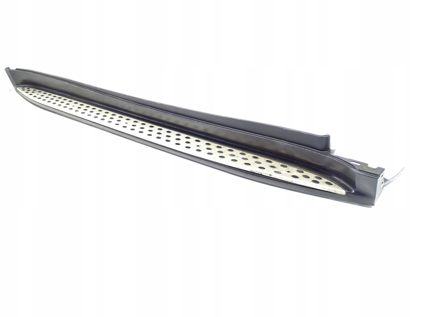 cap threshold STOPIEN right MERCEDES GL X164 A1646902075