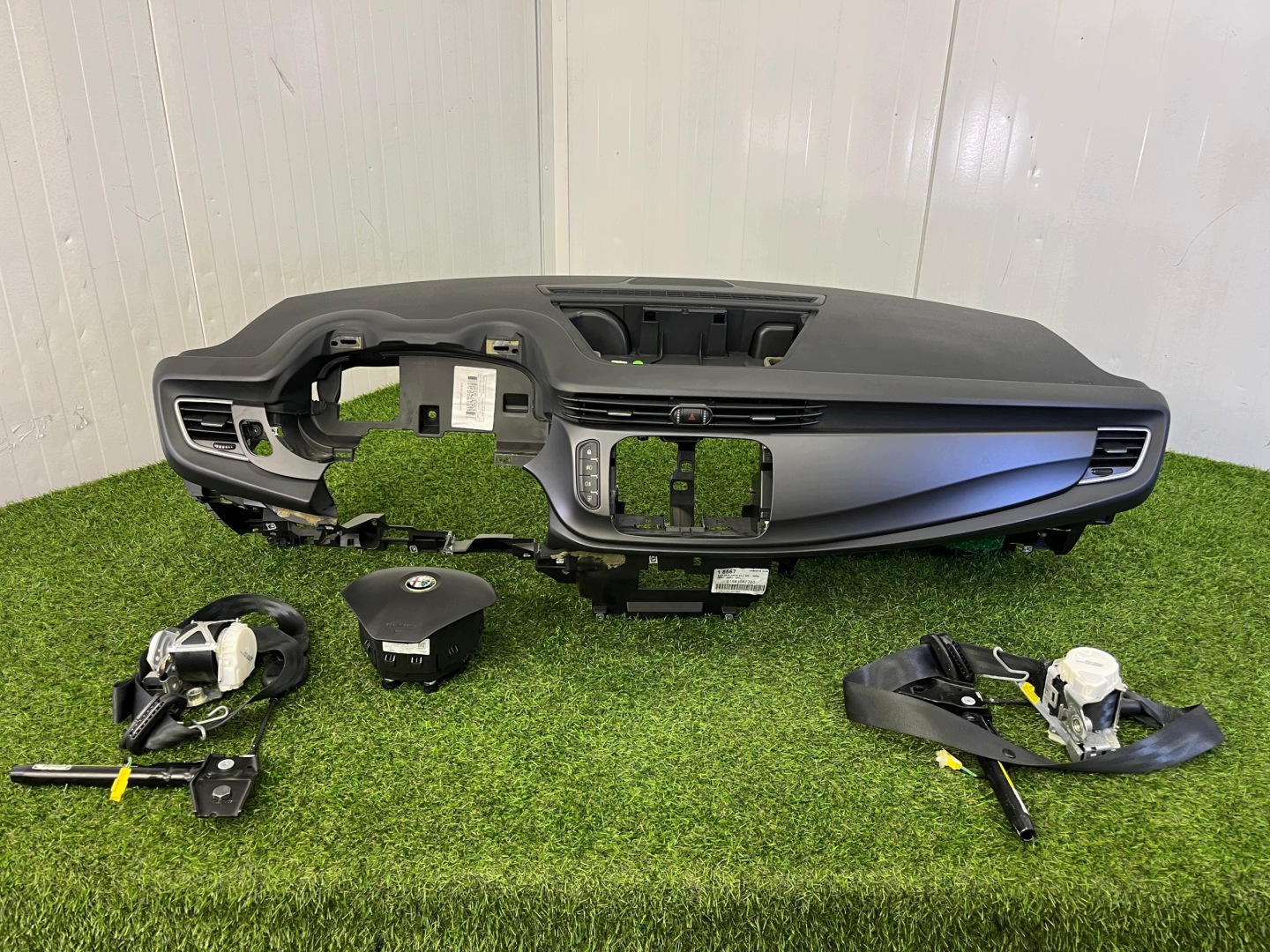 dashboard instrument panel ALFA ROMEO GIULIETTA 156106776
