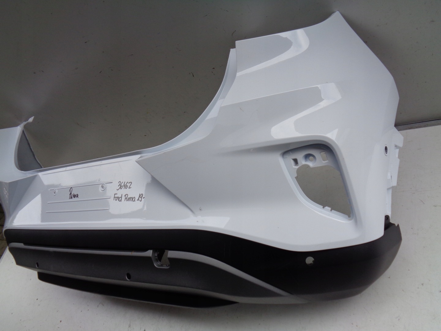 bumper rear FORD PUMA 19- NR 36462
