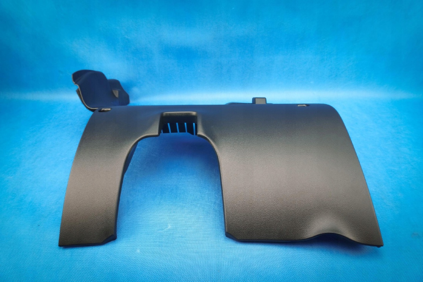 couverture sous volant Audi A4 S4 A5 S5 8K1863075A