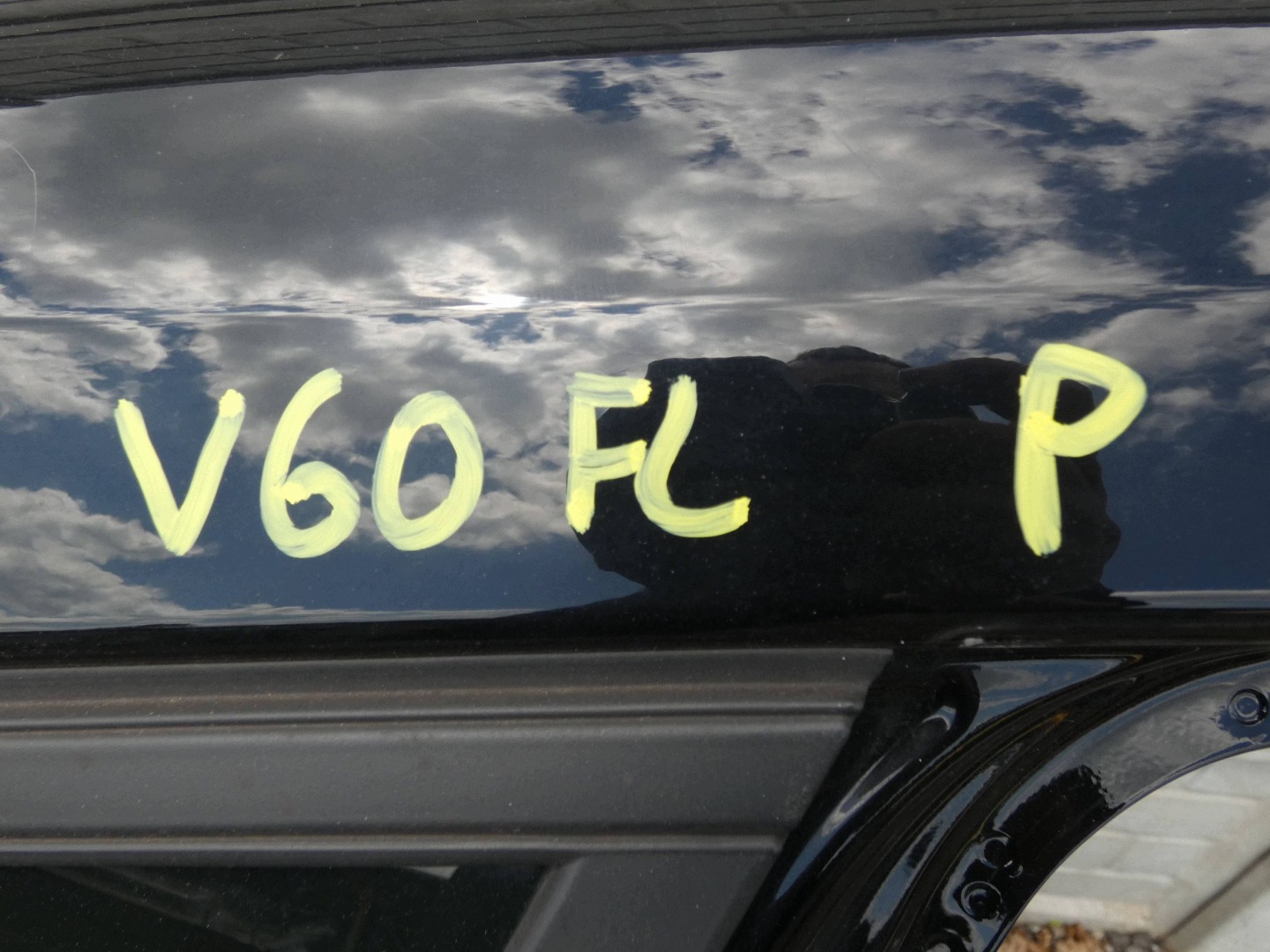 VOLVO V60 e parafango LONGHERONE Destra posteriore posteriore