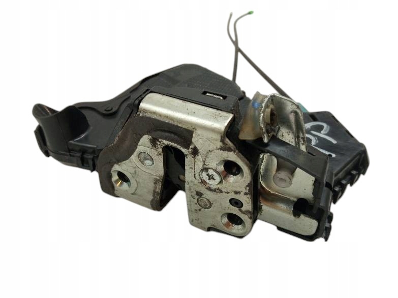 lock door right front EUROPA Toyota Verso and (2009- )