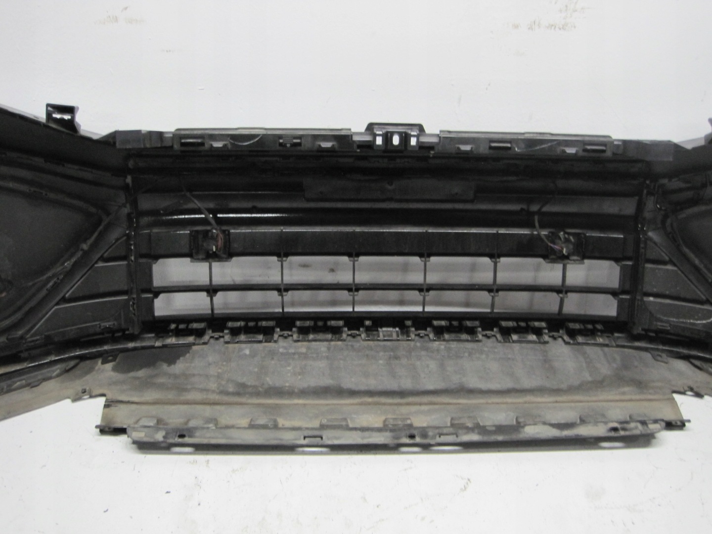 bumper VW TAIGO 2G7 22R 4PDC R-LINE front