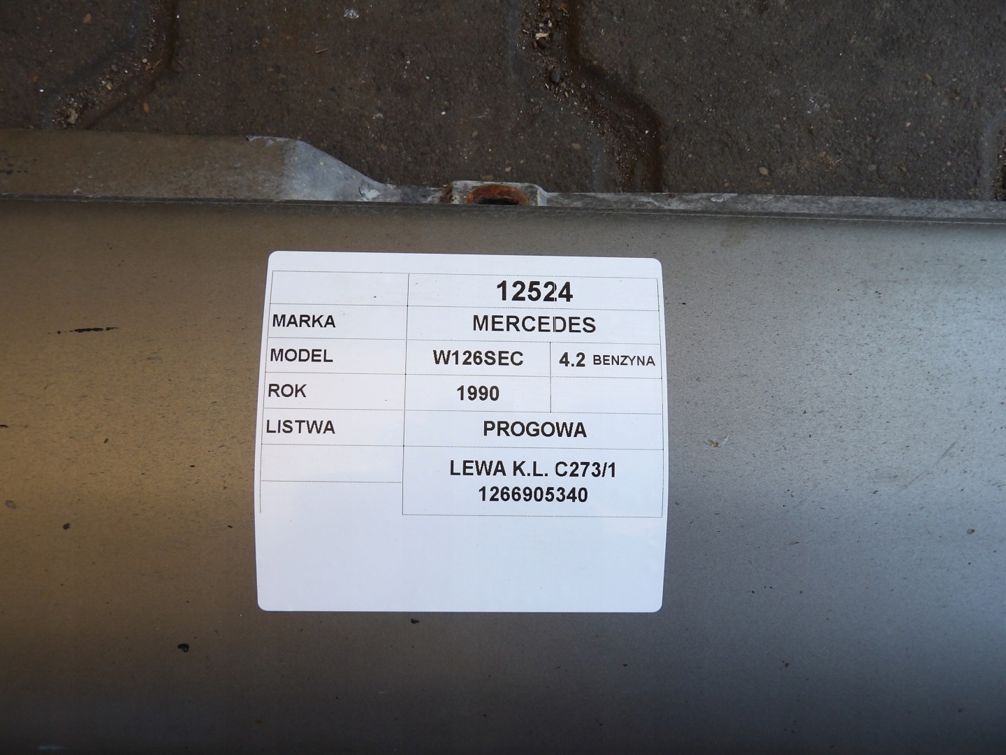 Mercedes W126 Coupe moulding threshold left lak. C273/1