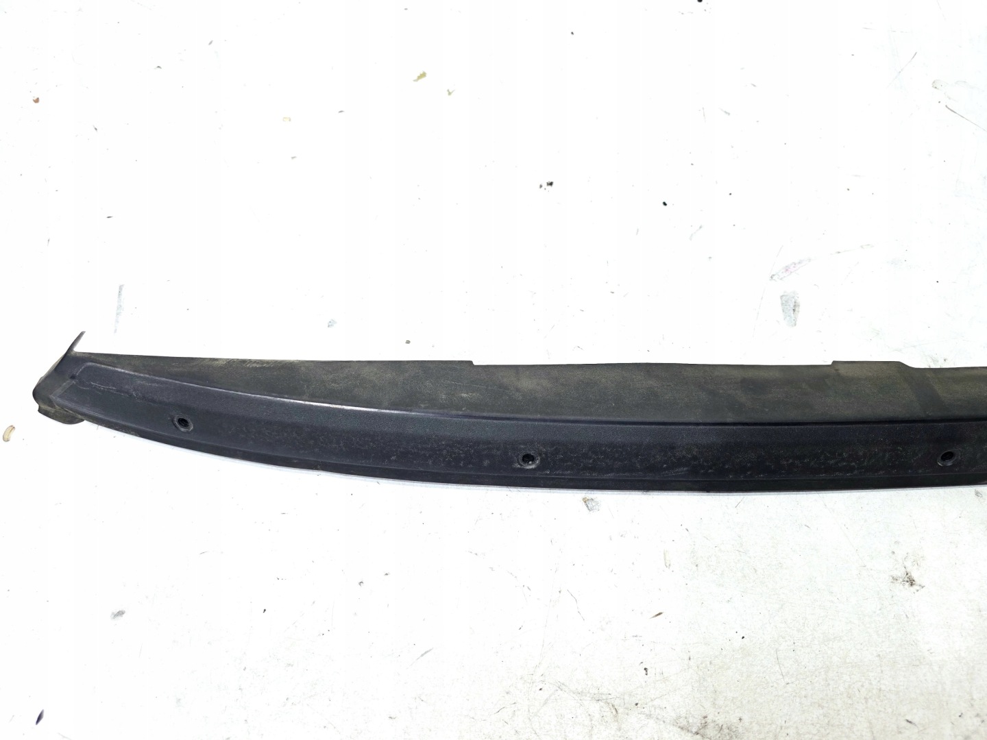 cover cap of a fender upper left AUDI A6 C8 4K0820581
