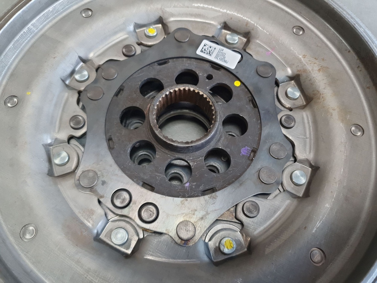 Cupra Leon 2.0 TSI wheel flywheel 05L105266J