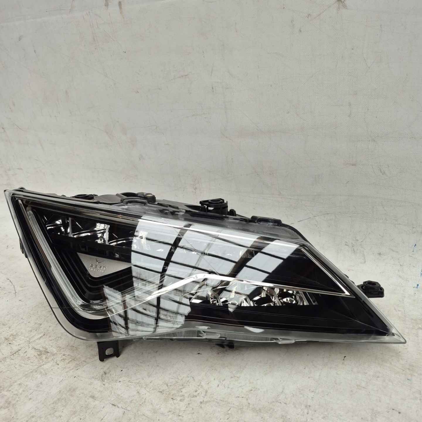 SEAT LEON III LIFT 16- light right front front FULL LED 5F1941008K