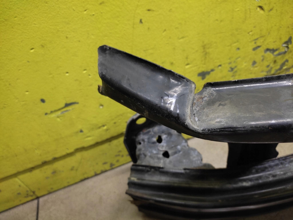 FIAT BRAVO II 1.6 D support panel for radiators