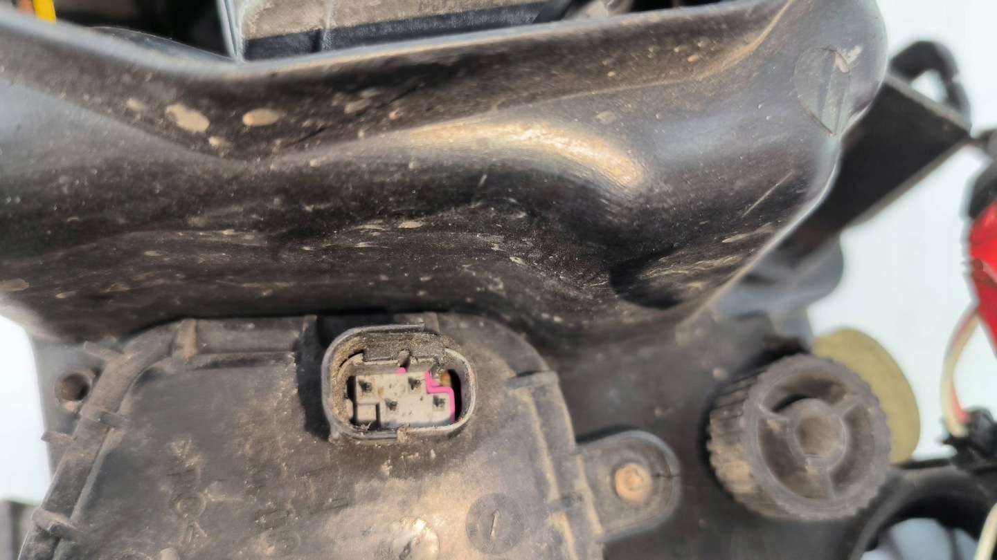 světlo levá předek EU BMW E65 735I
