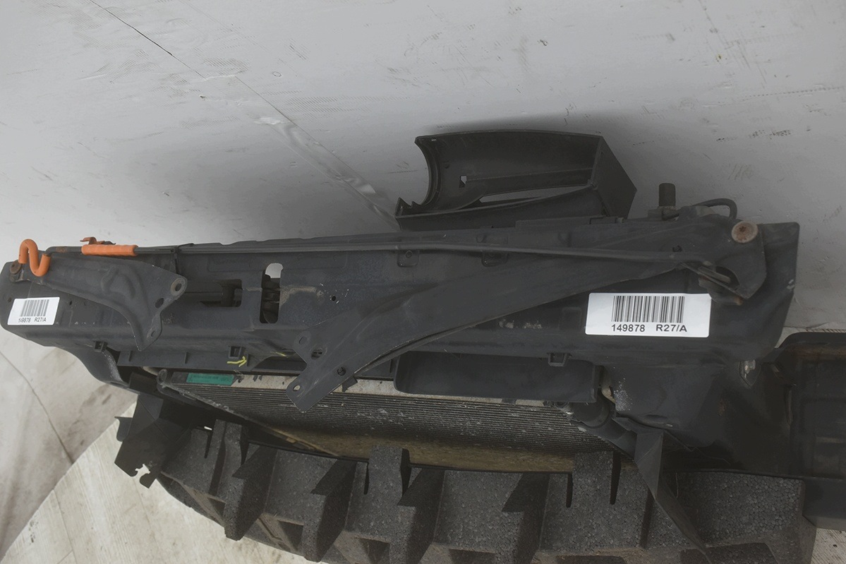 pillar * support panel for radiators SKODA YETI 5L0 TDI