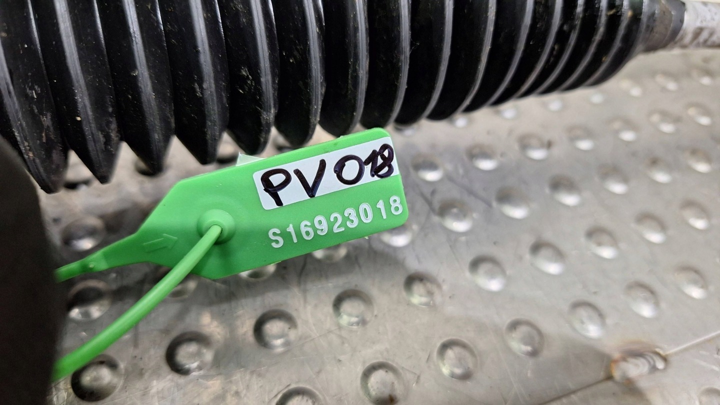 servo control 30741425 VOLVO S40 II V50 2.0D 04