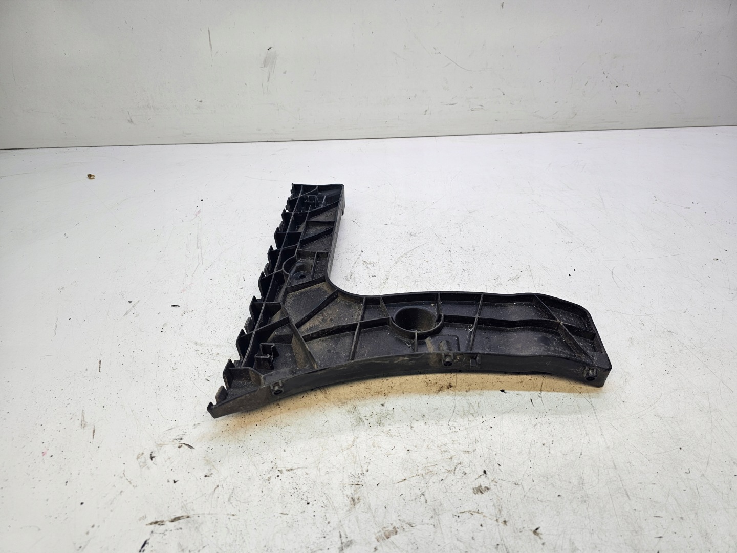 bumper bracket left rear part AUDI A6 C7 AVANT 4G9807453G