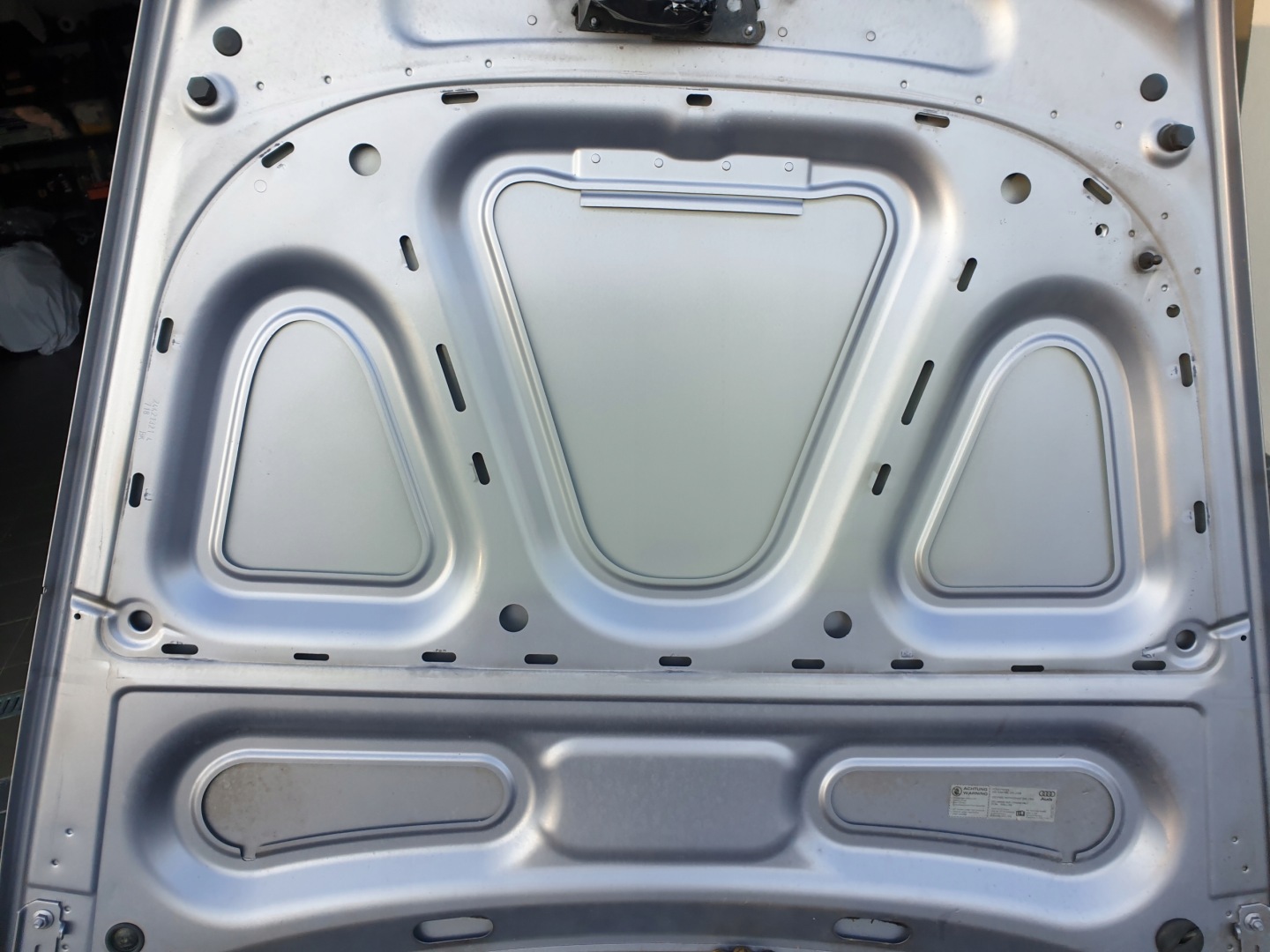 bonnet front AUDI A6 C6 2004- LY7H