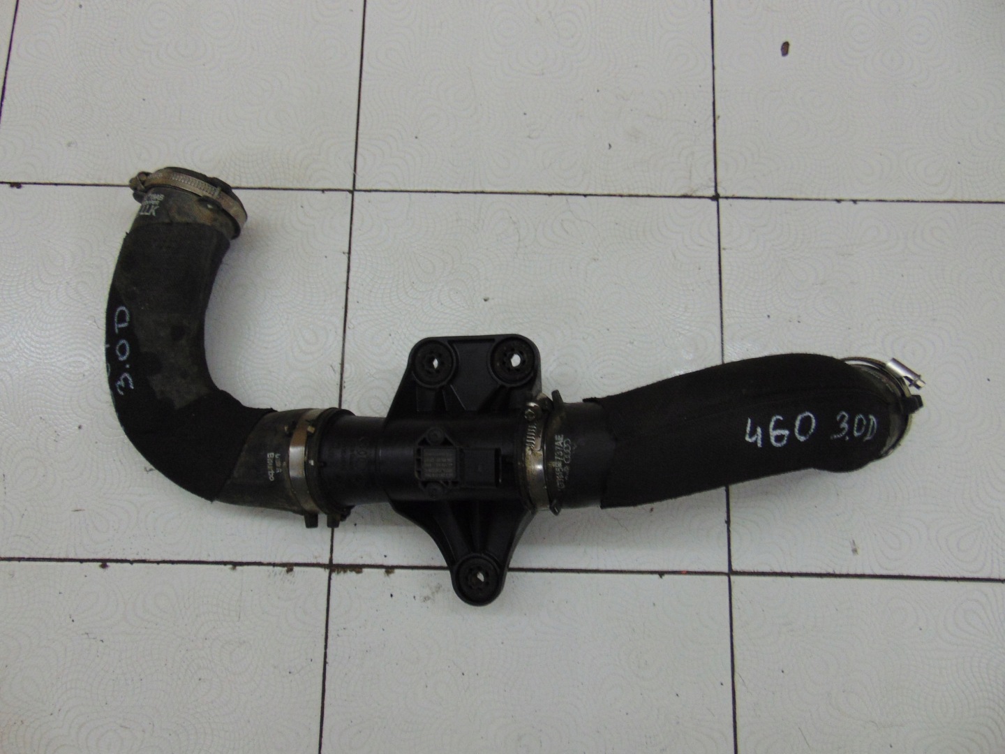 ROHR SCHLAUCH LUFT AUDI A6 C7 4G 3.0D