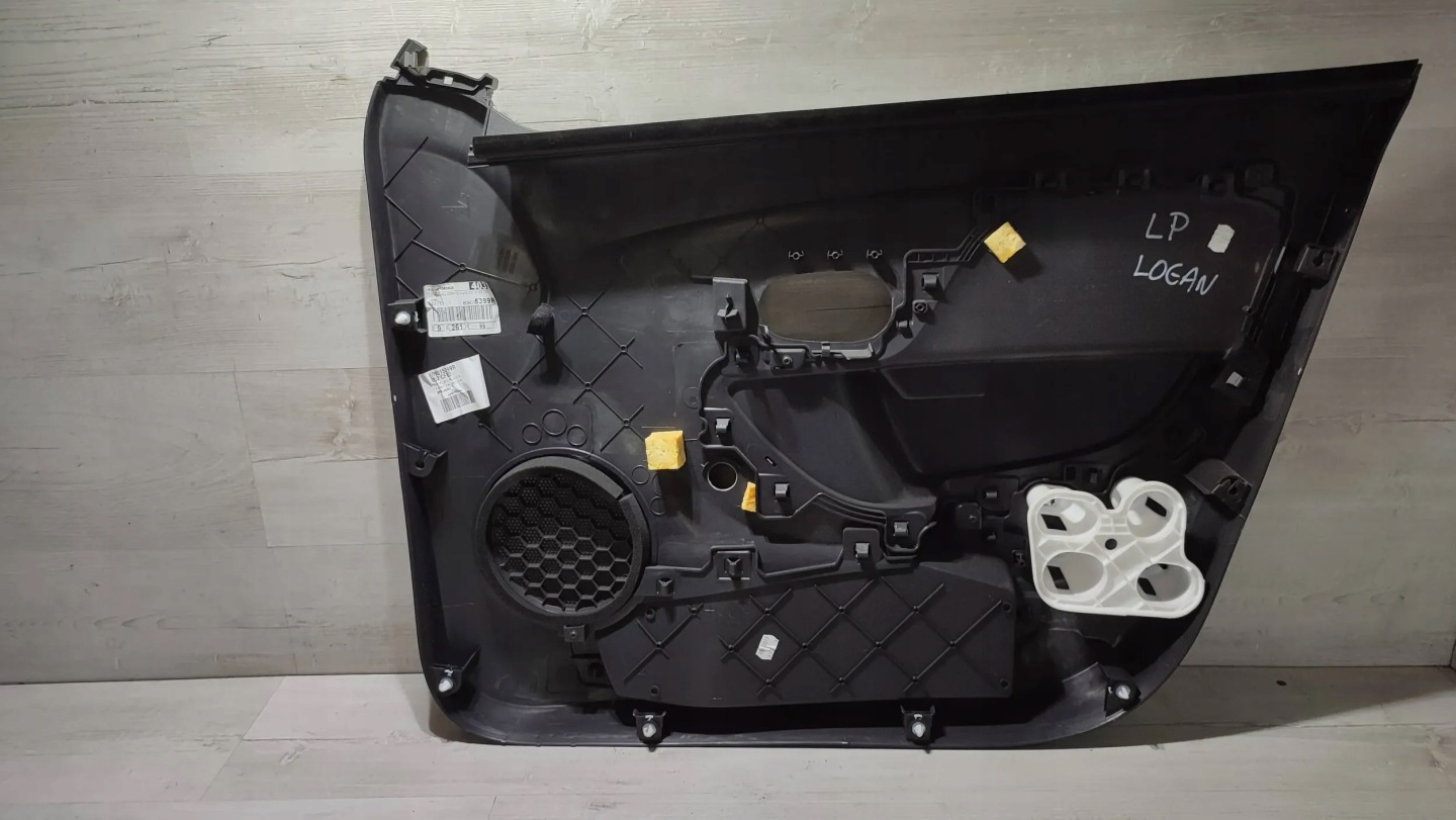 Dacia Logan II 2019r front side left side door upholstery