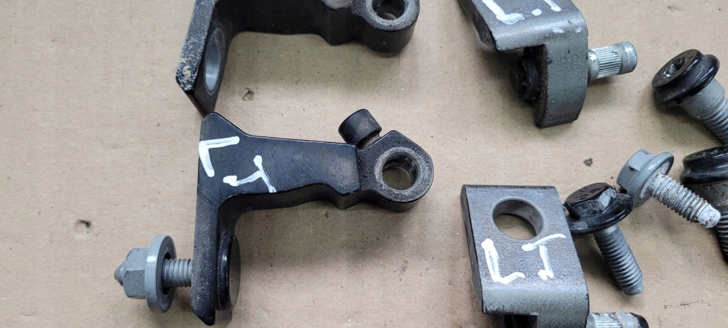 A6 C7 4G hinge hinges door left left rear part LY9B A7 4G