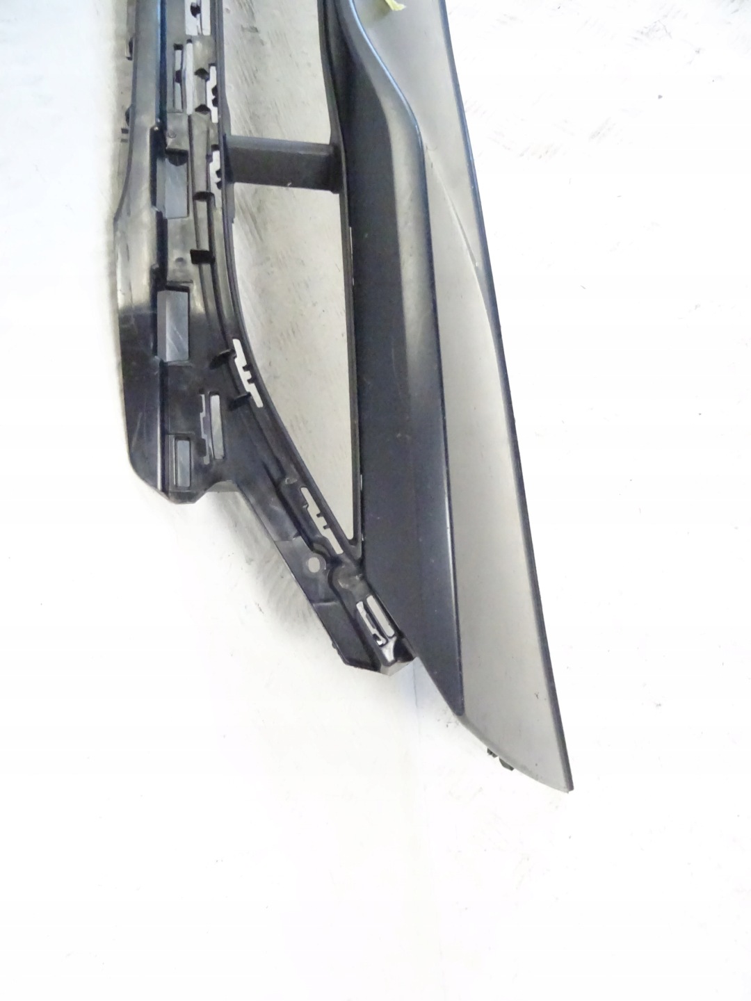 spoiler accessories of a bumper front front AUDI Q7 II 4M0807733H
