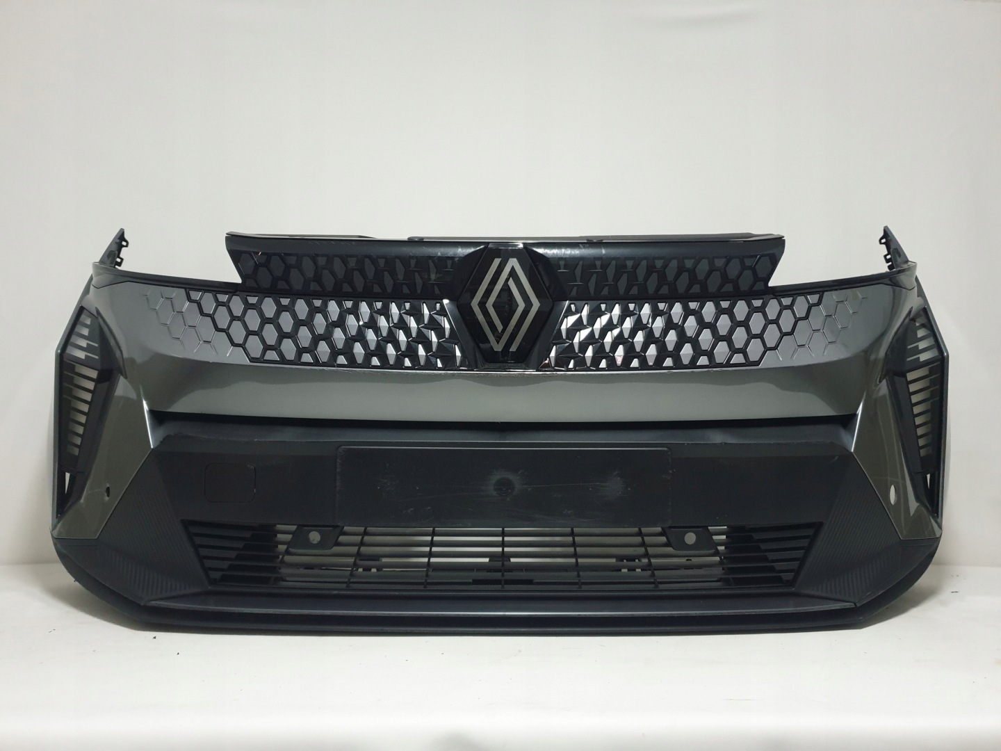RENAULT SCENIC V 5 E-TECH 24-> bumper front front PDC RADAR