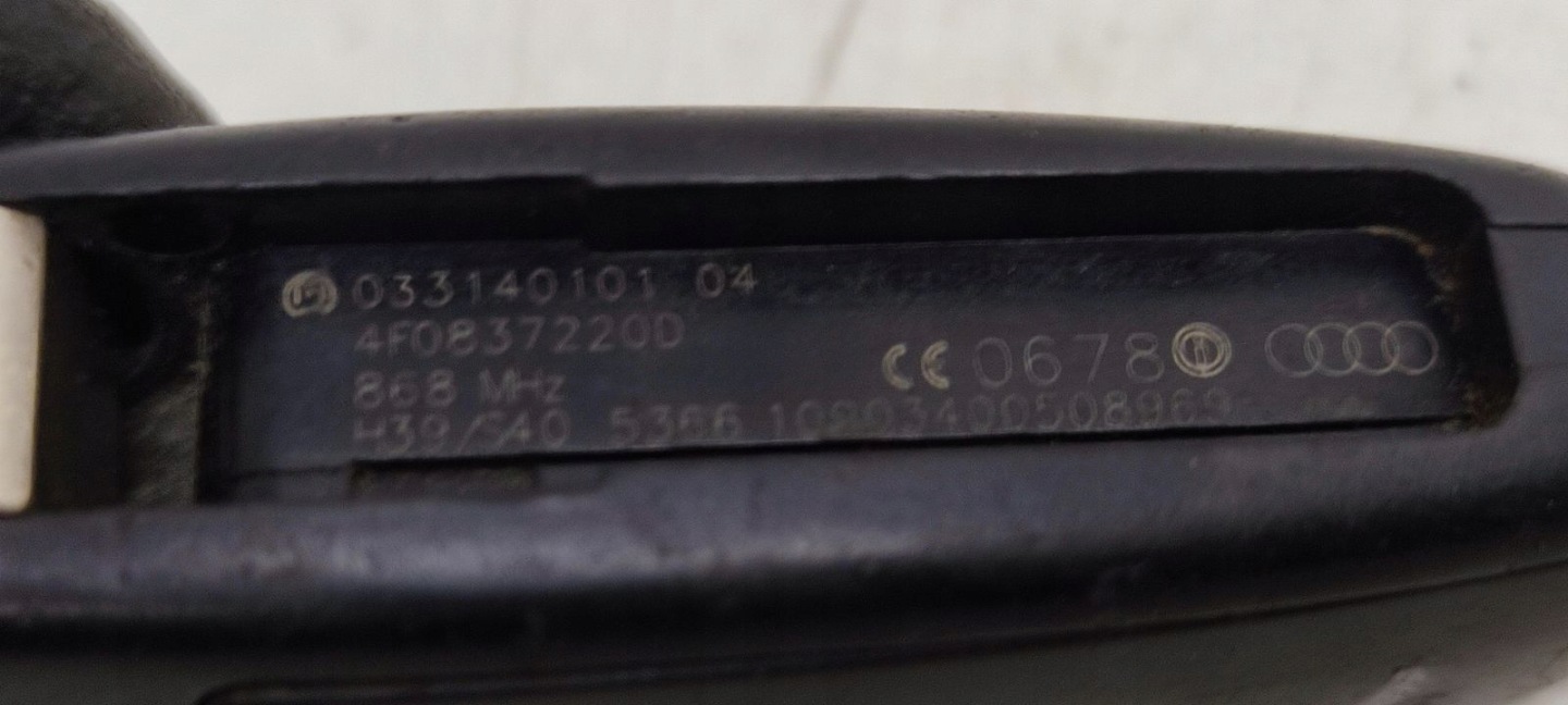 Pilot kluczyka Audi A6 C6