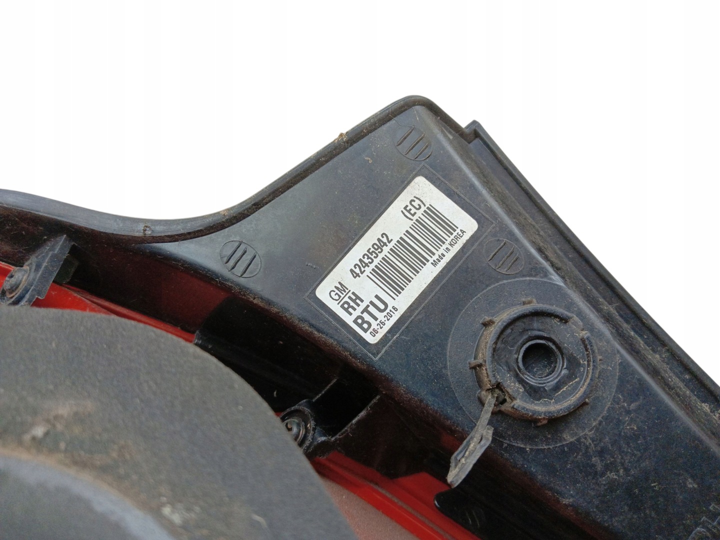 light right right rear part OPEL MOKKA A (2012-2016) MINIVAN 42435942 EUROPA