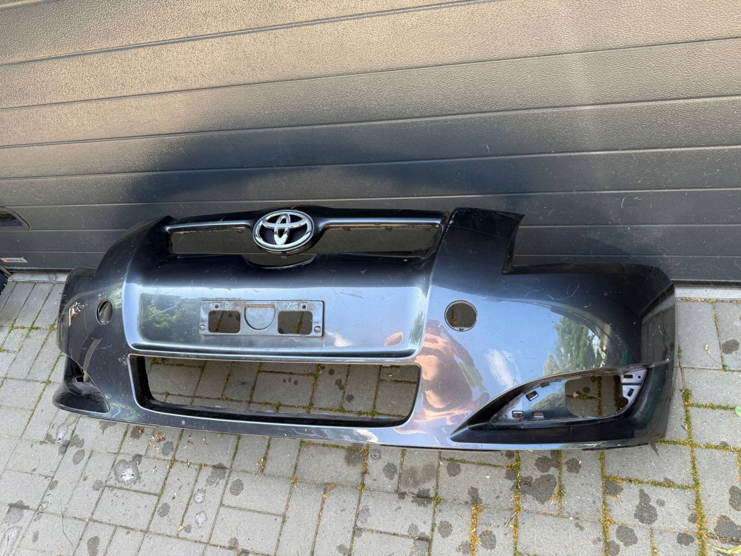 Toyota Auris 150 2010 Z vorne Frontstoßstange