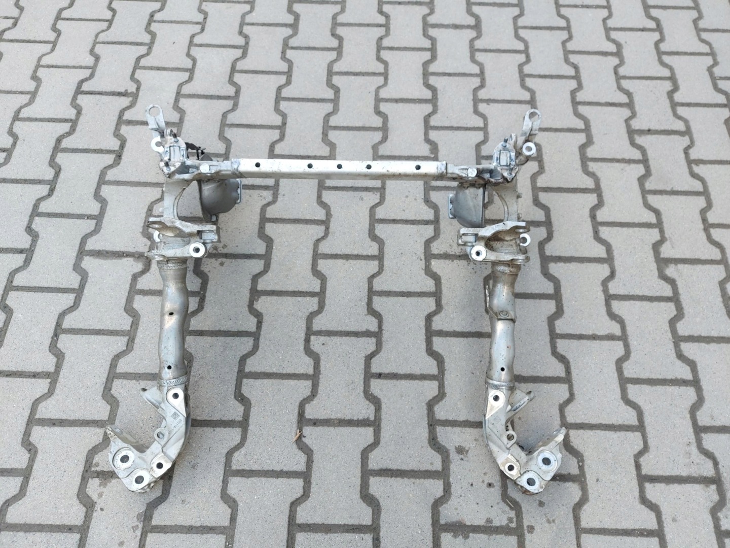 Porsche Macan Turbo axle beam subframe suspension beam front 8r0399315