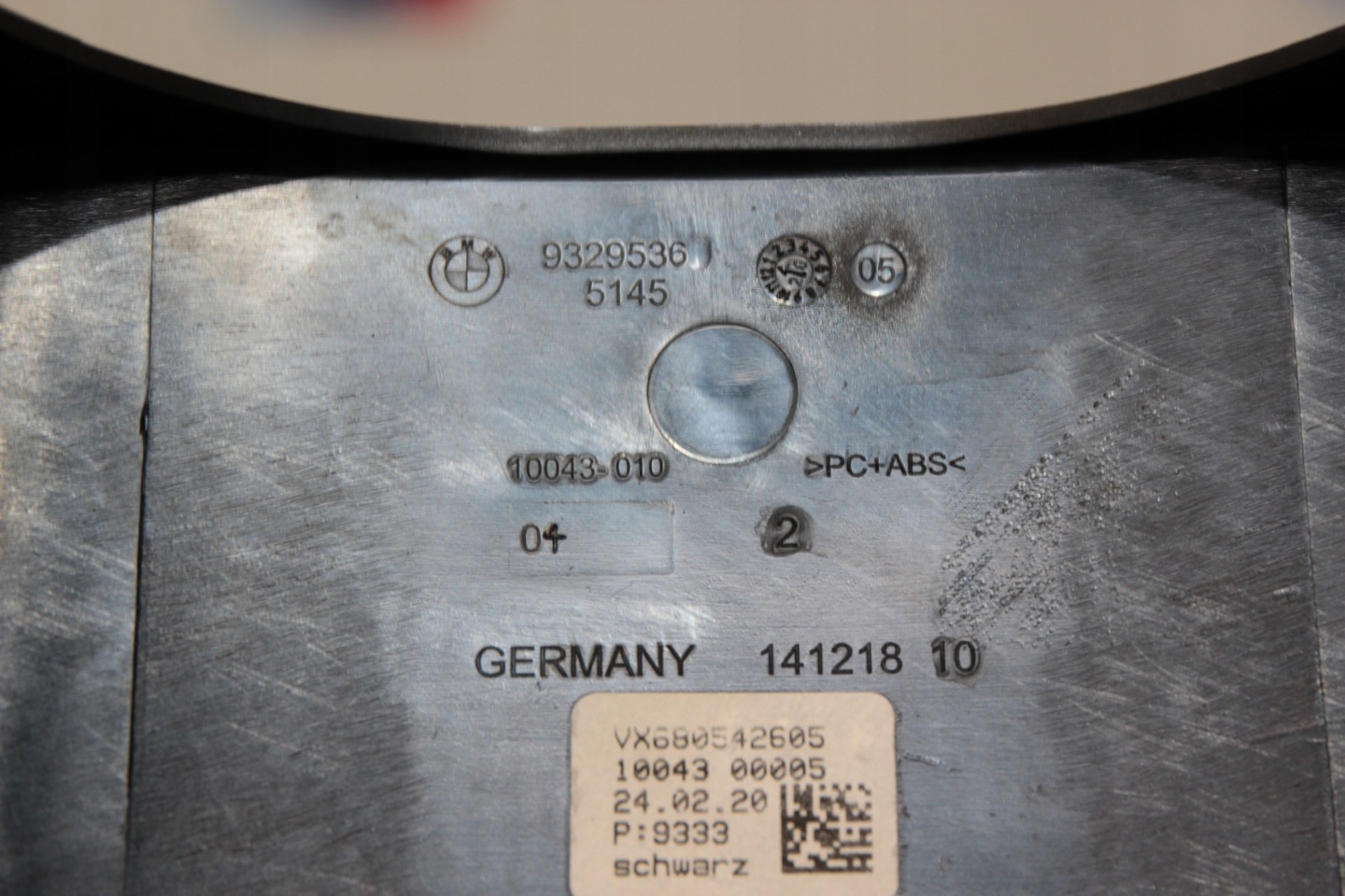 BMW G30 G31 obal volantu 9329536
