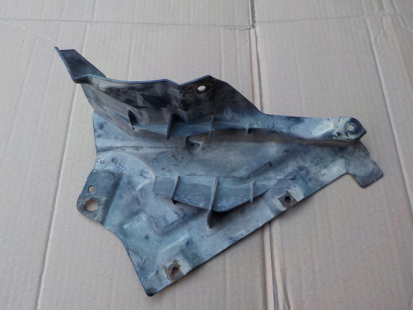 Blende Abdeckung nadkola rechts bmw e90 7159190