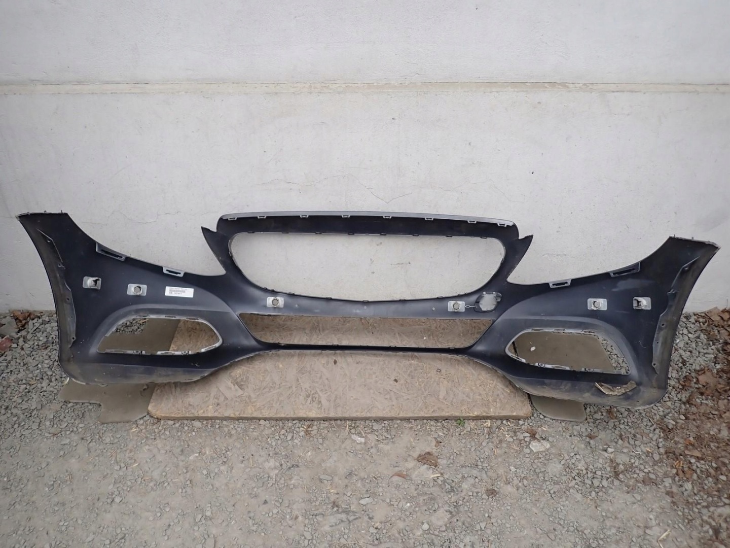 bumper front front MERCEDES C KLASA 205 2013-2018R A2058800125