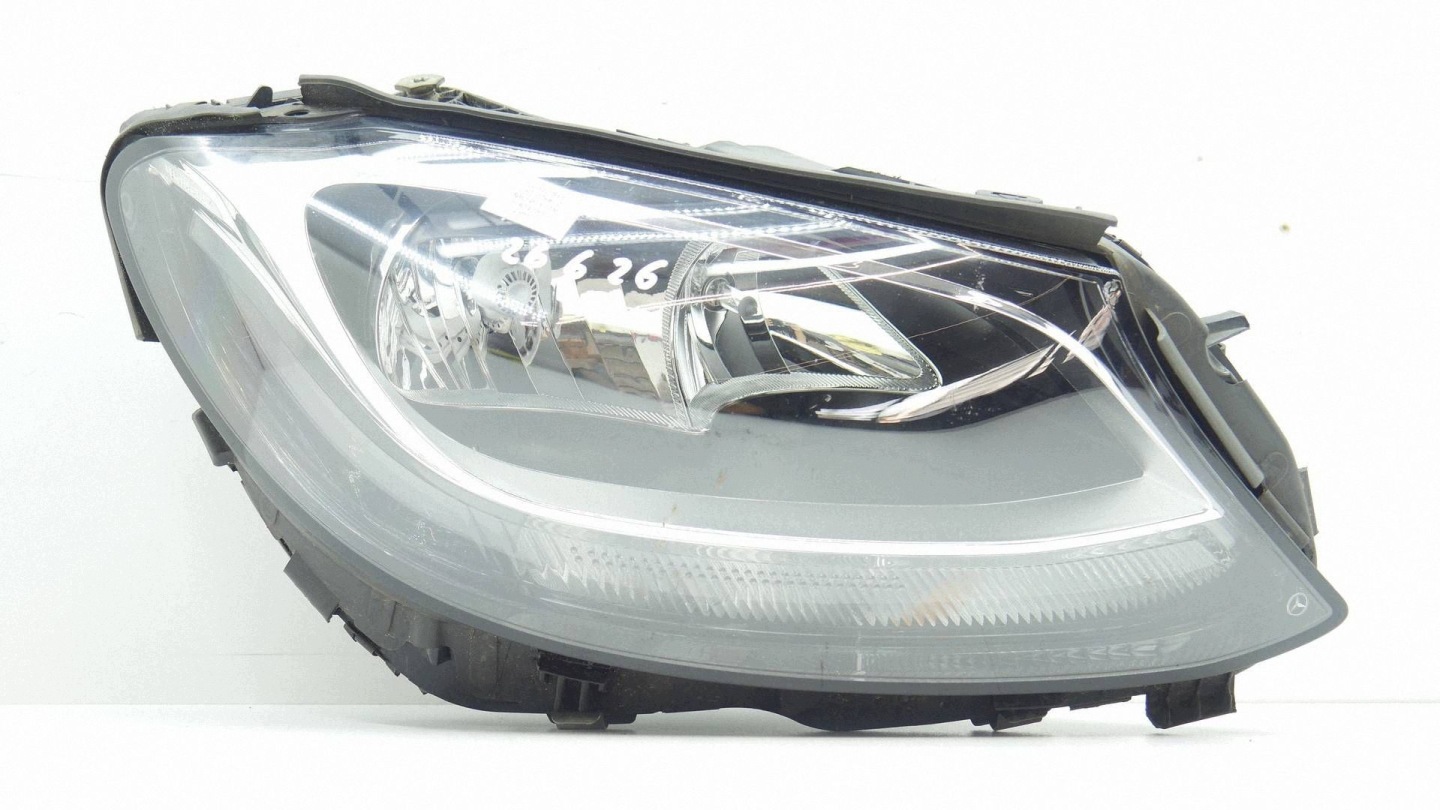 REFLEKTOR light right front MERCEDES C W205 A2059066802