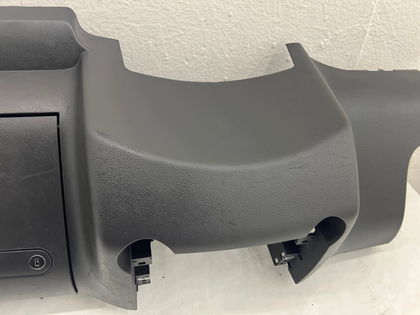 handschuhfach des beifahrers VW TOUAREG 7L6858904