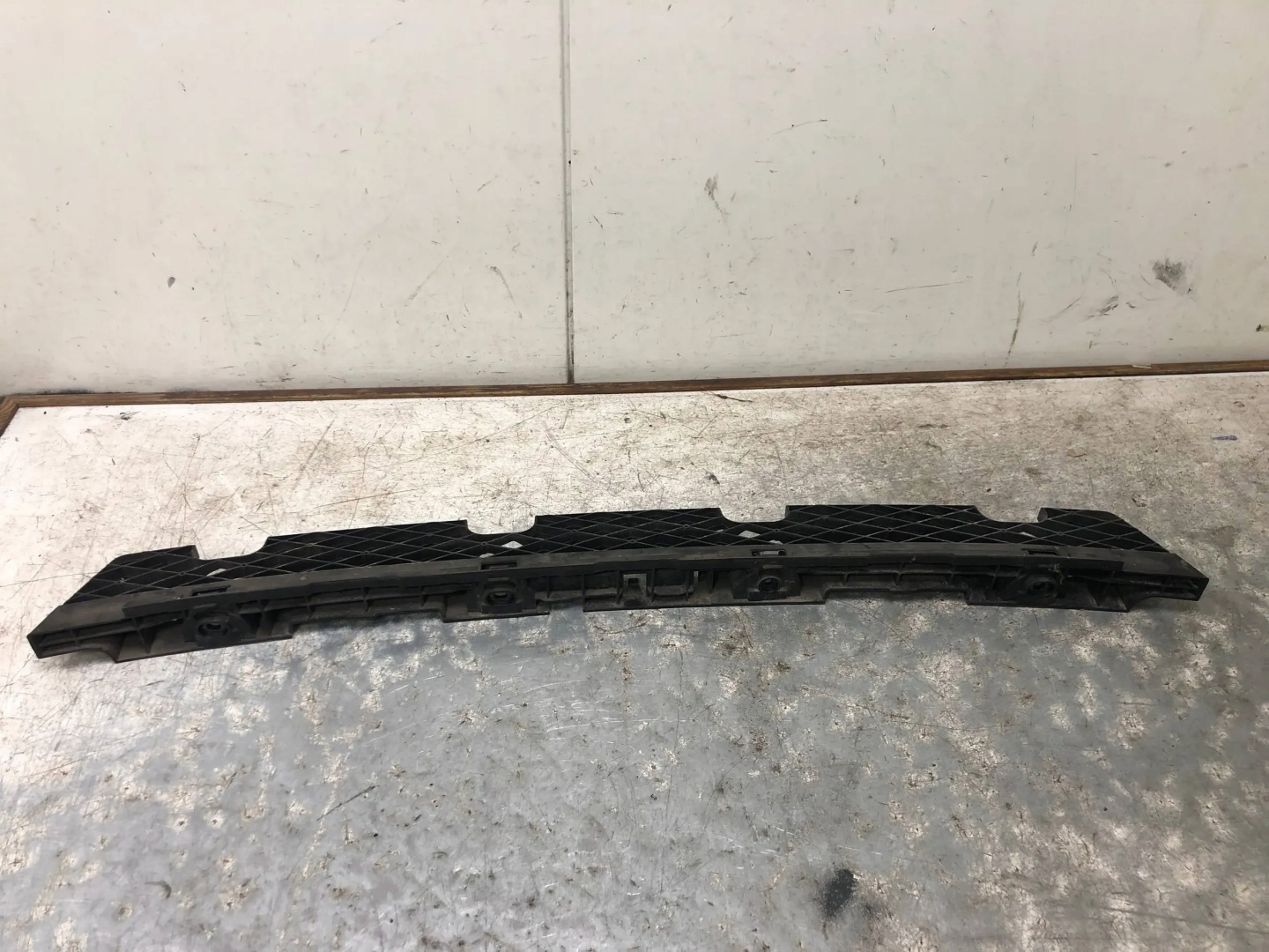 bumper bracket rear part VW PASSAT B7 KOMBI 3AF807863