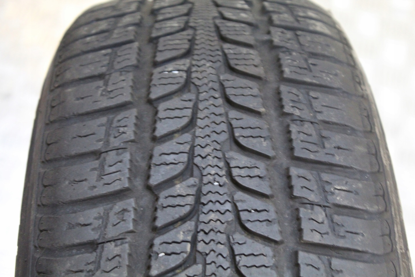 wheels discs tyres 205/60 R16 VOLVO V70 III 3