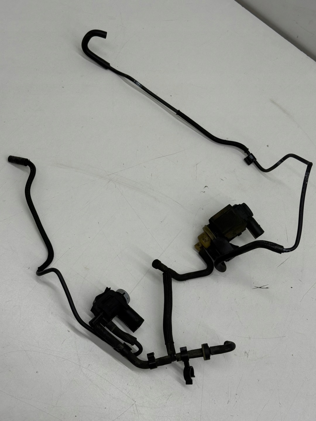AUDI A6 C7 3.0 TDI CRT Sensor Sensor + Schlauch Schläuche Unterdruck
