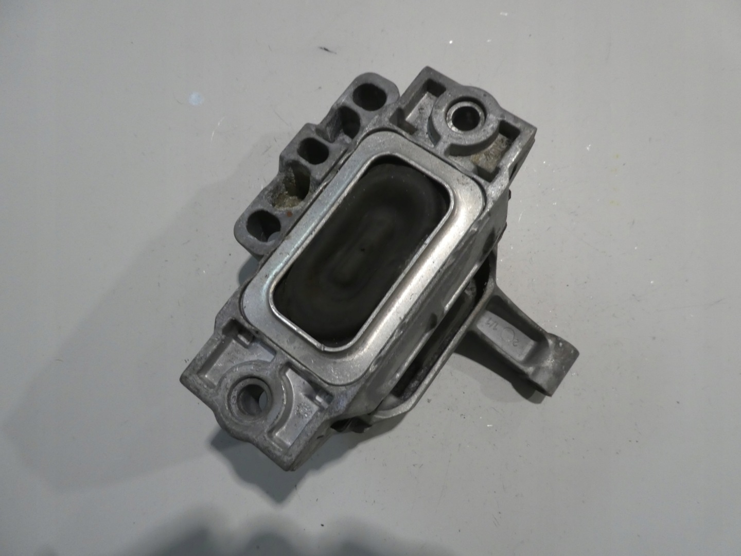 VW AUDI SKODA engine mount 5N0199262