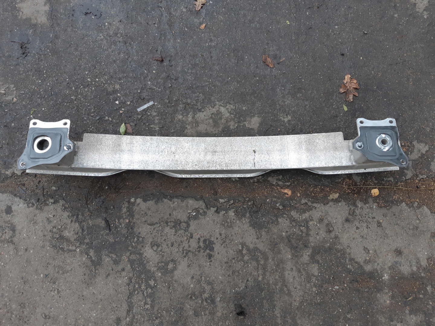 AUDI A7 4G bumper support rear part 4G8807309B