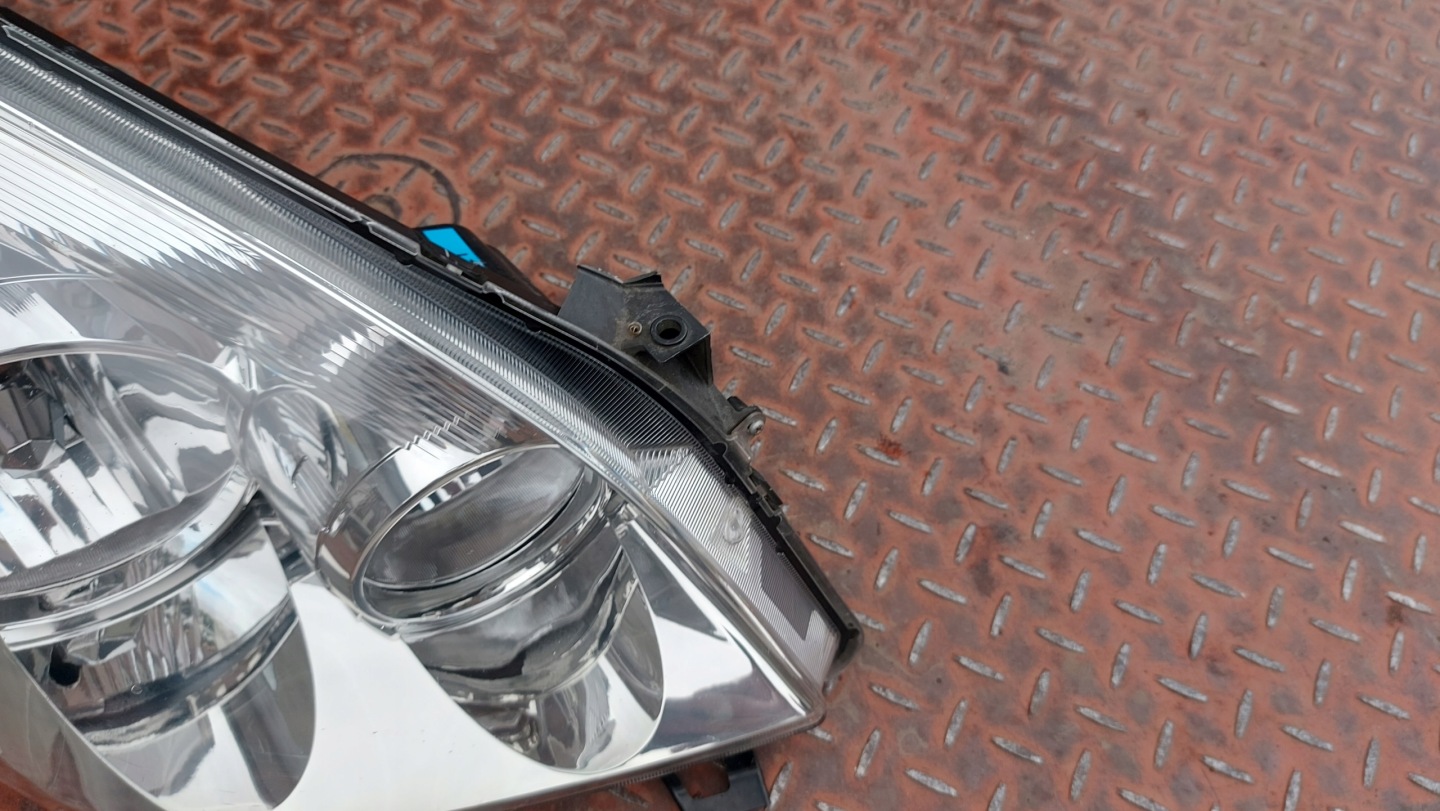 REFLEKTOR light right right front TOYOTA COROLLA VERSO II 07-09 LIFT