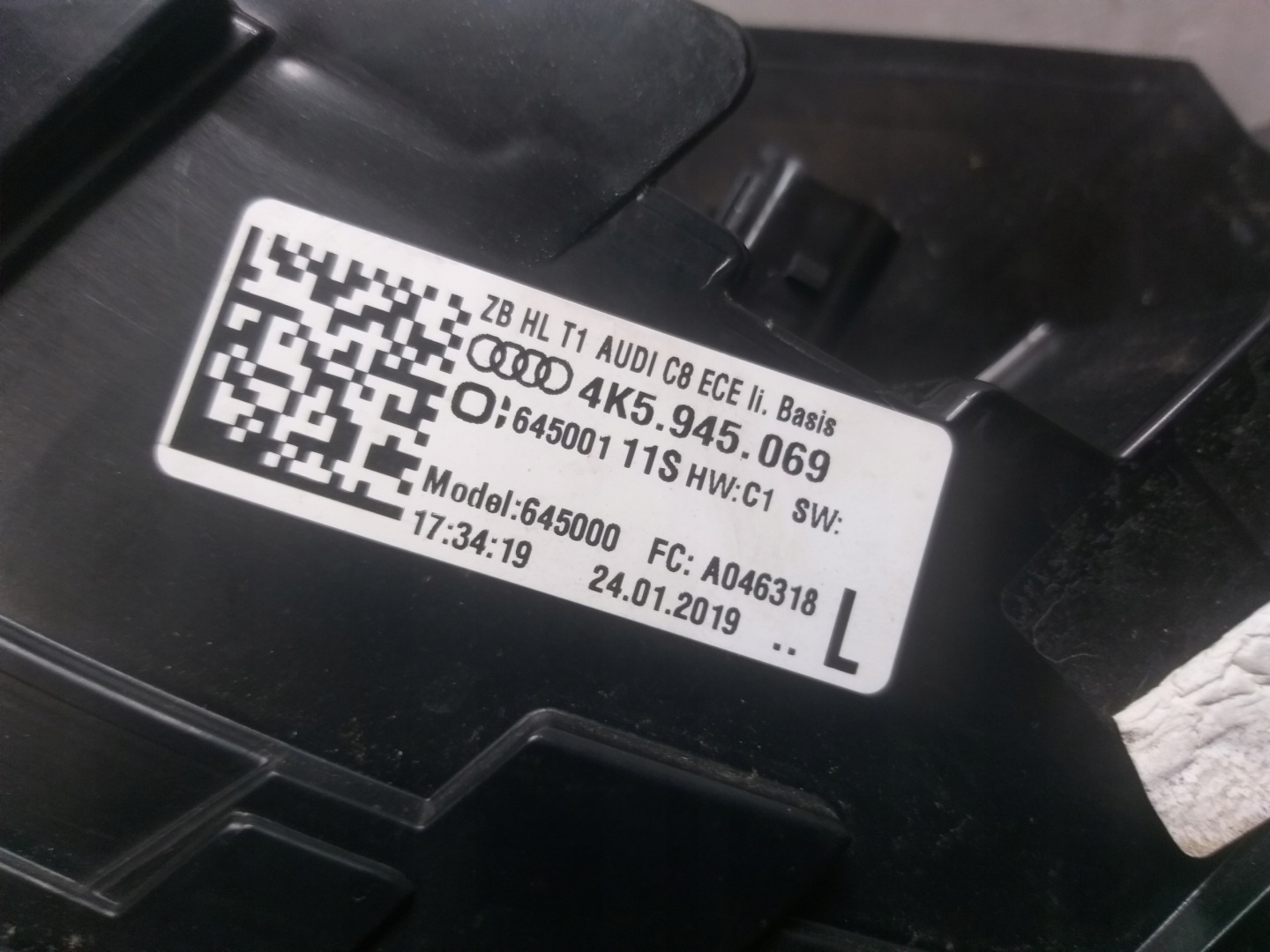 LIGHT REAR PART LEFT AUDI A6 C8 SEDAN LED 4K5945069