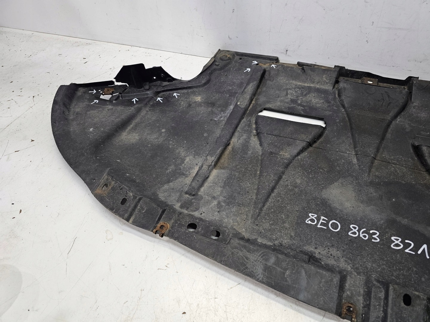cover below engine cover AUDI A4 B6 B7 8E0863821BA