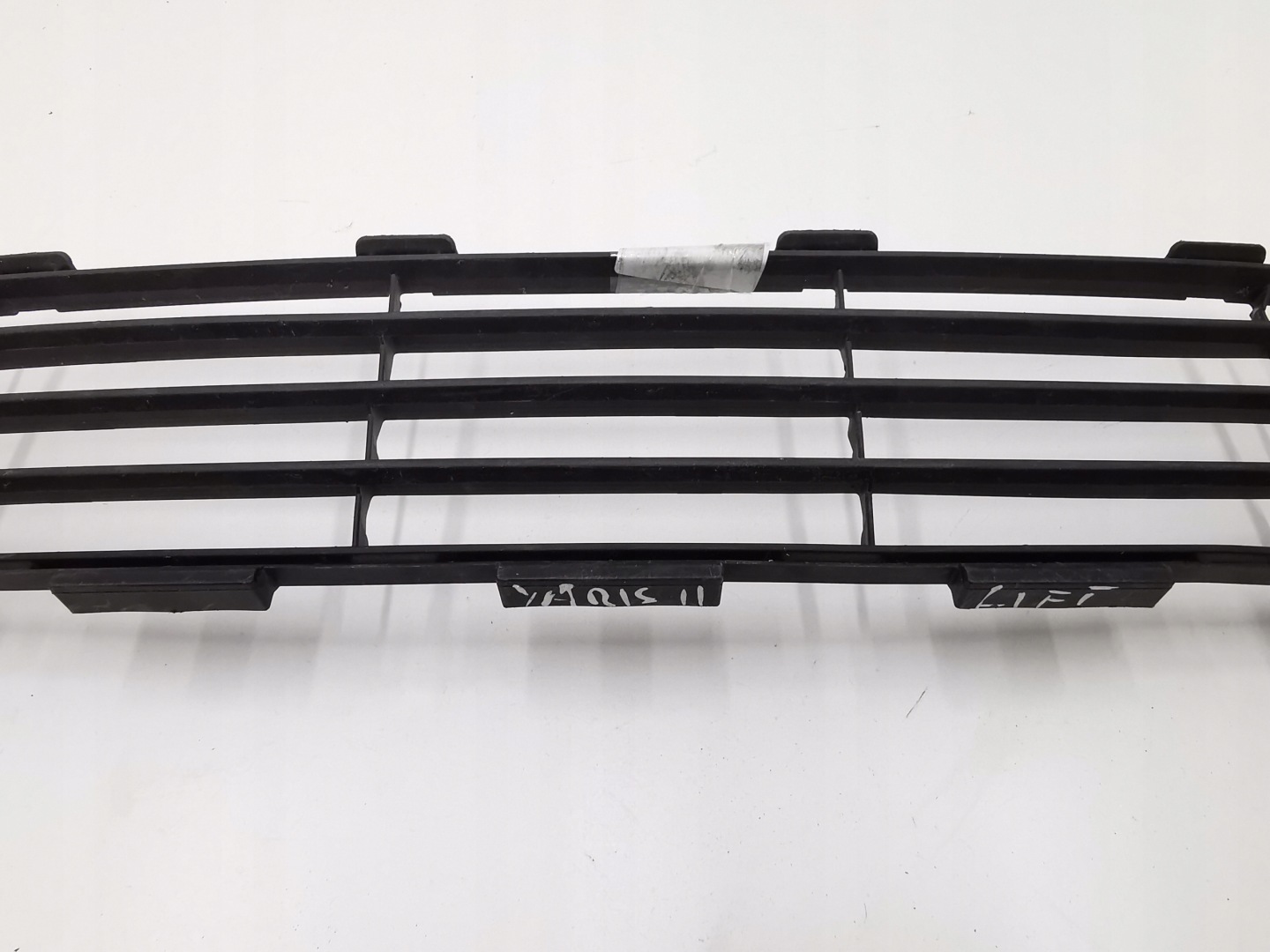 grid front bumper grille TOYOTA YARIS II 53112-0D140