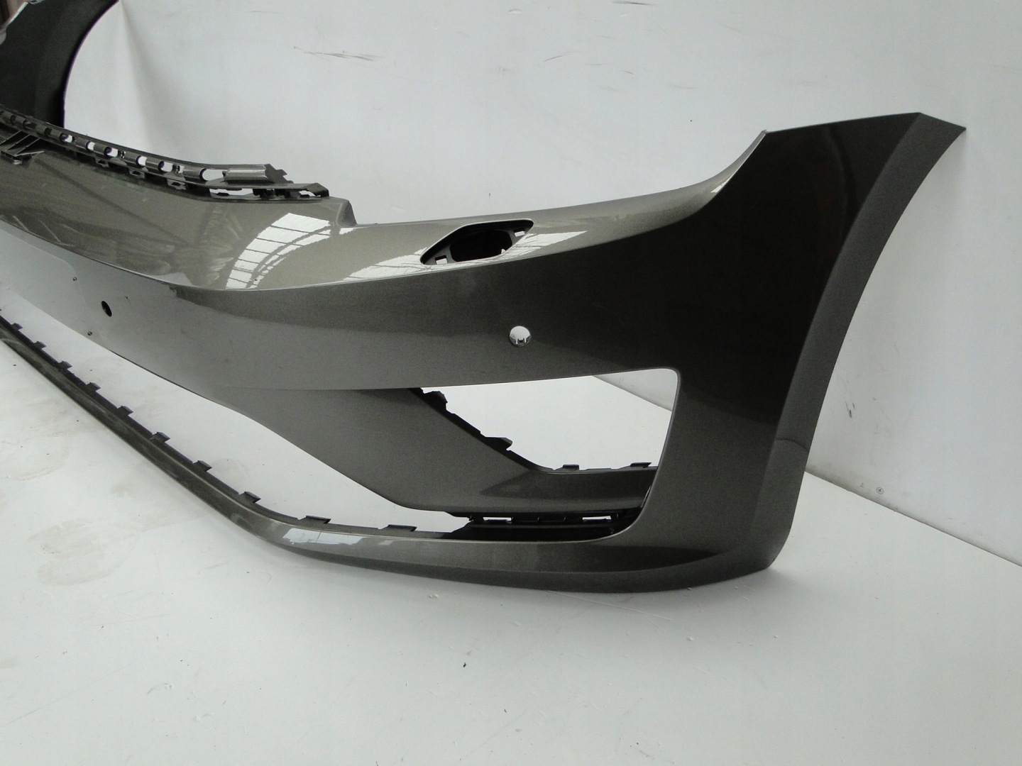 bumper front VW GOLF VII SPORTSVAN PDC washers