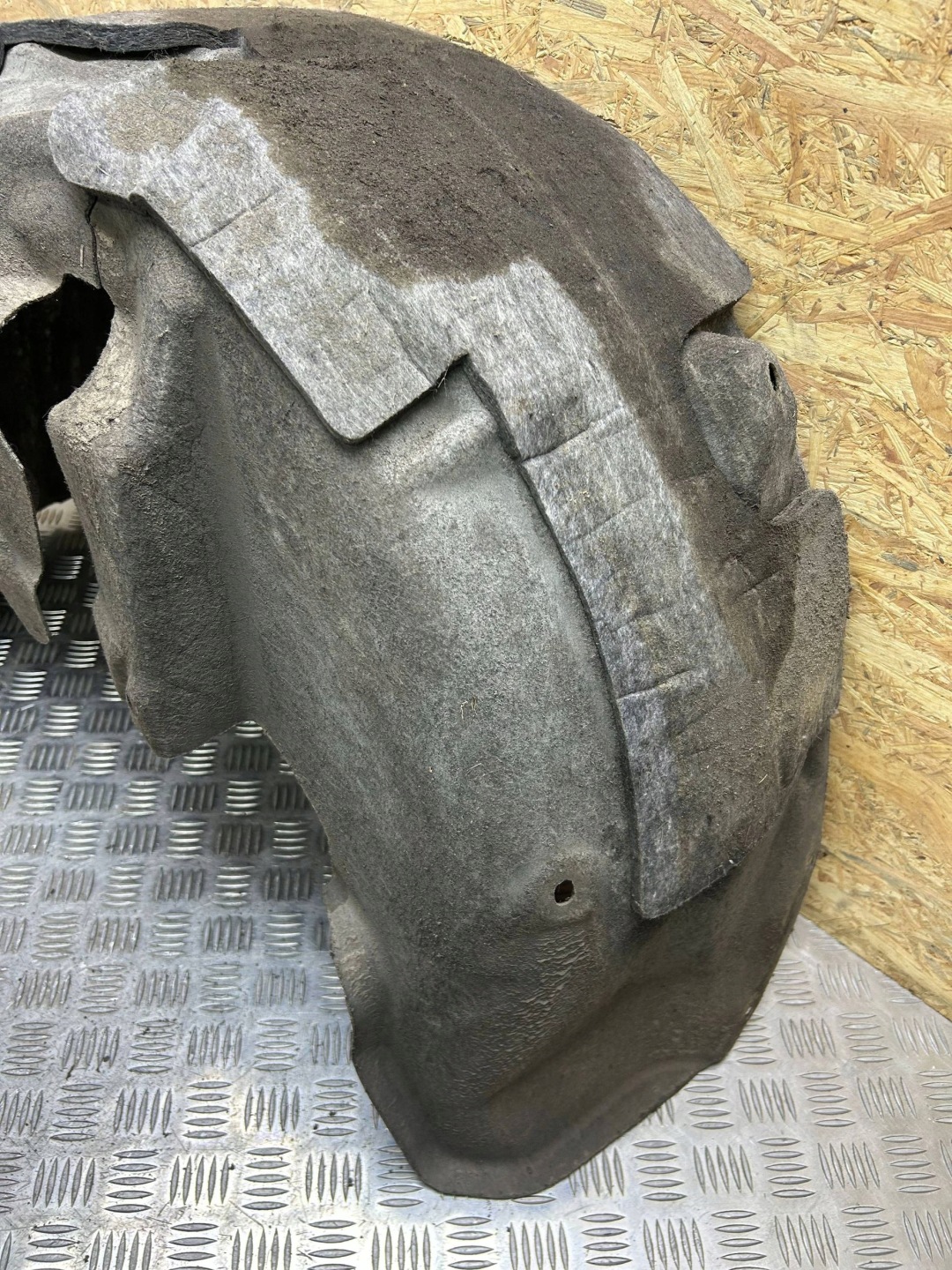 mudguard rear. right Audi A5 Sportback 8TA 2013