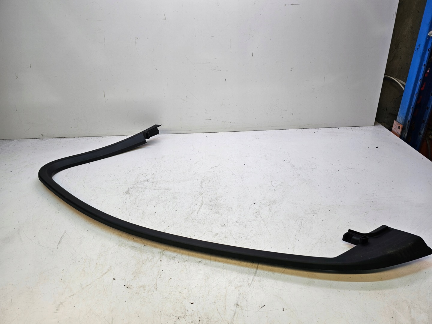 frame cover door right front AUDI A3 8V sedan 8V5867610