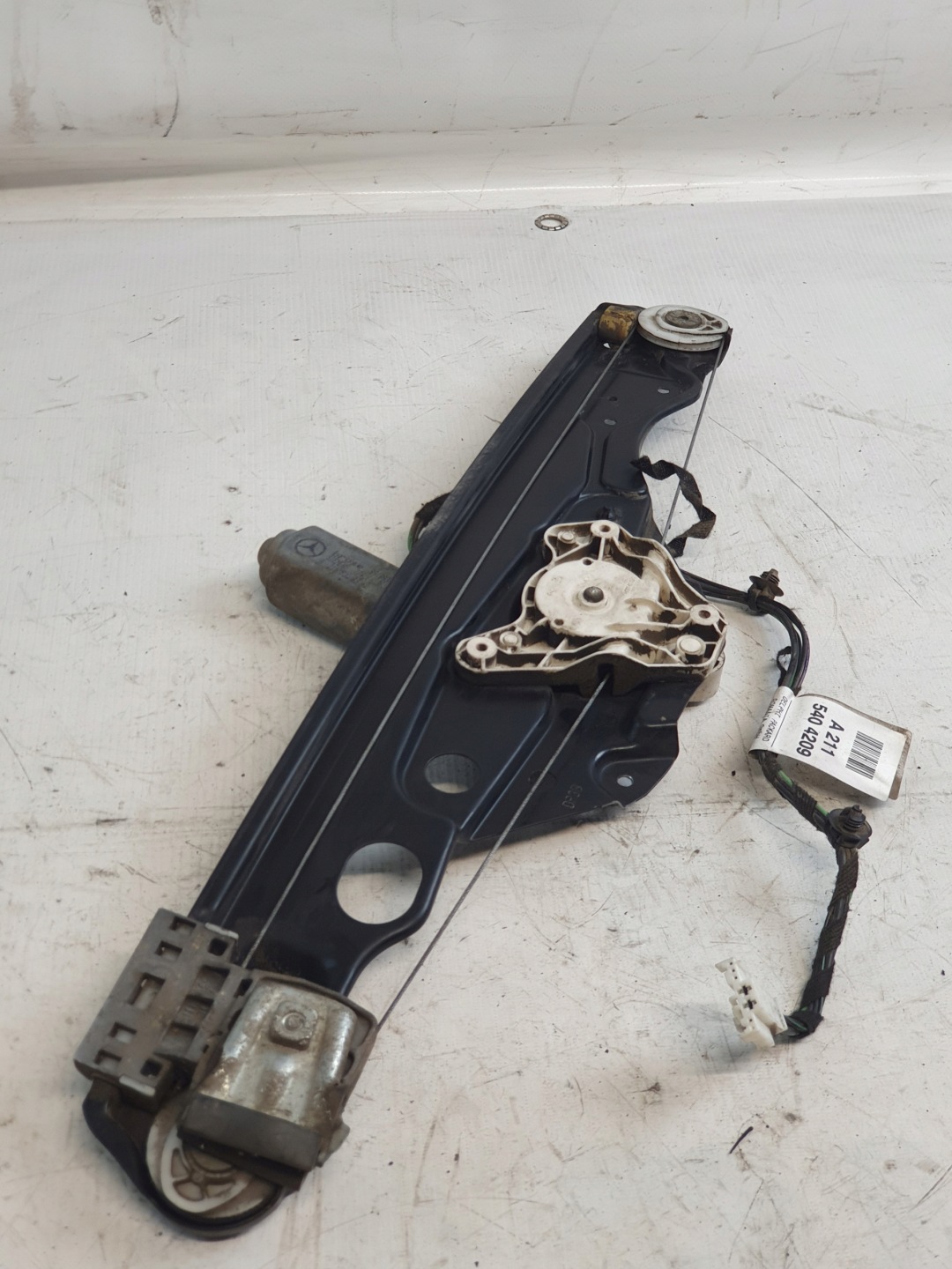 mechanism lifting windows left rear part A2117300146