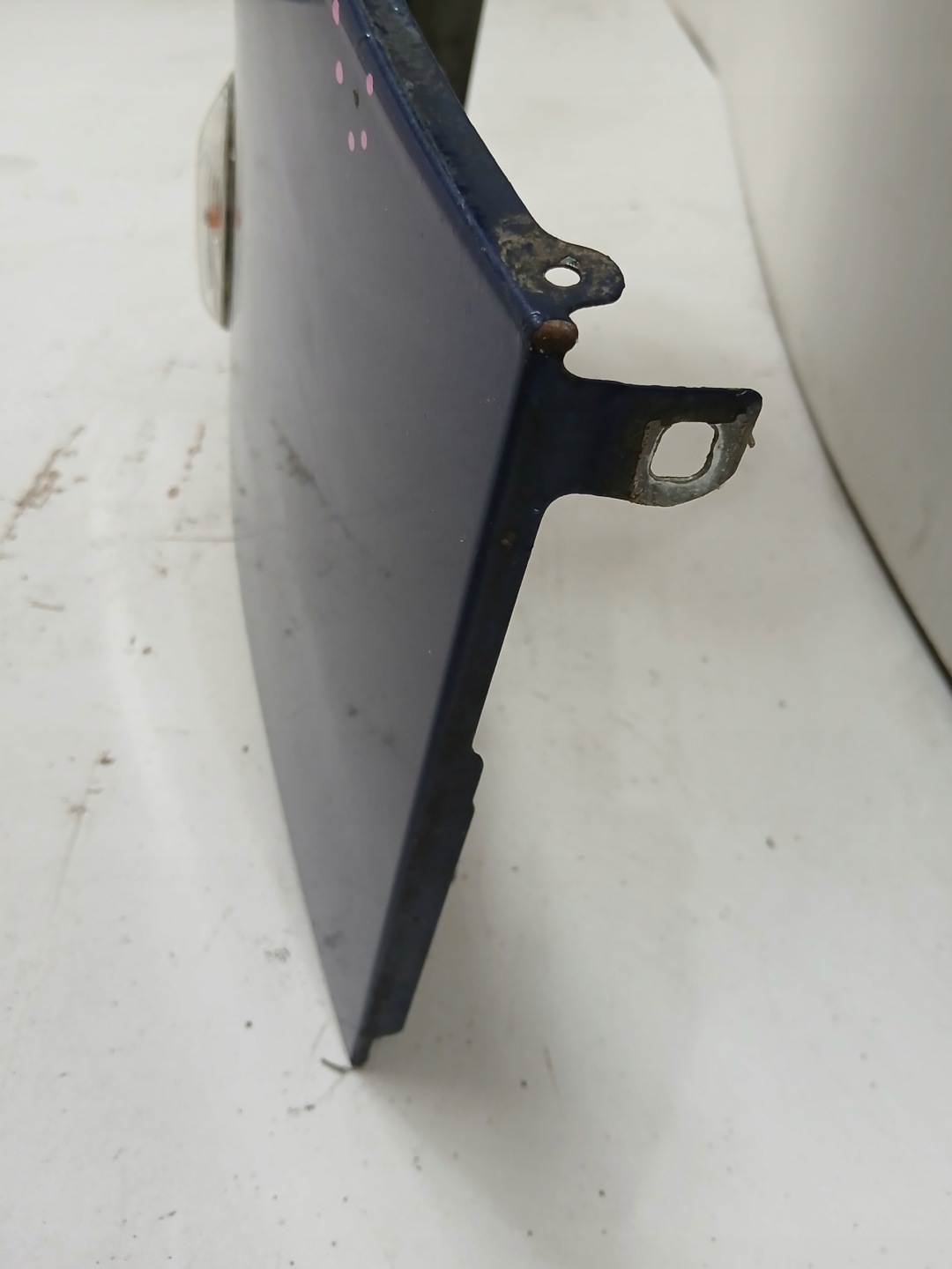 fender right front BMW E90 E91 381 LE MANS