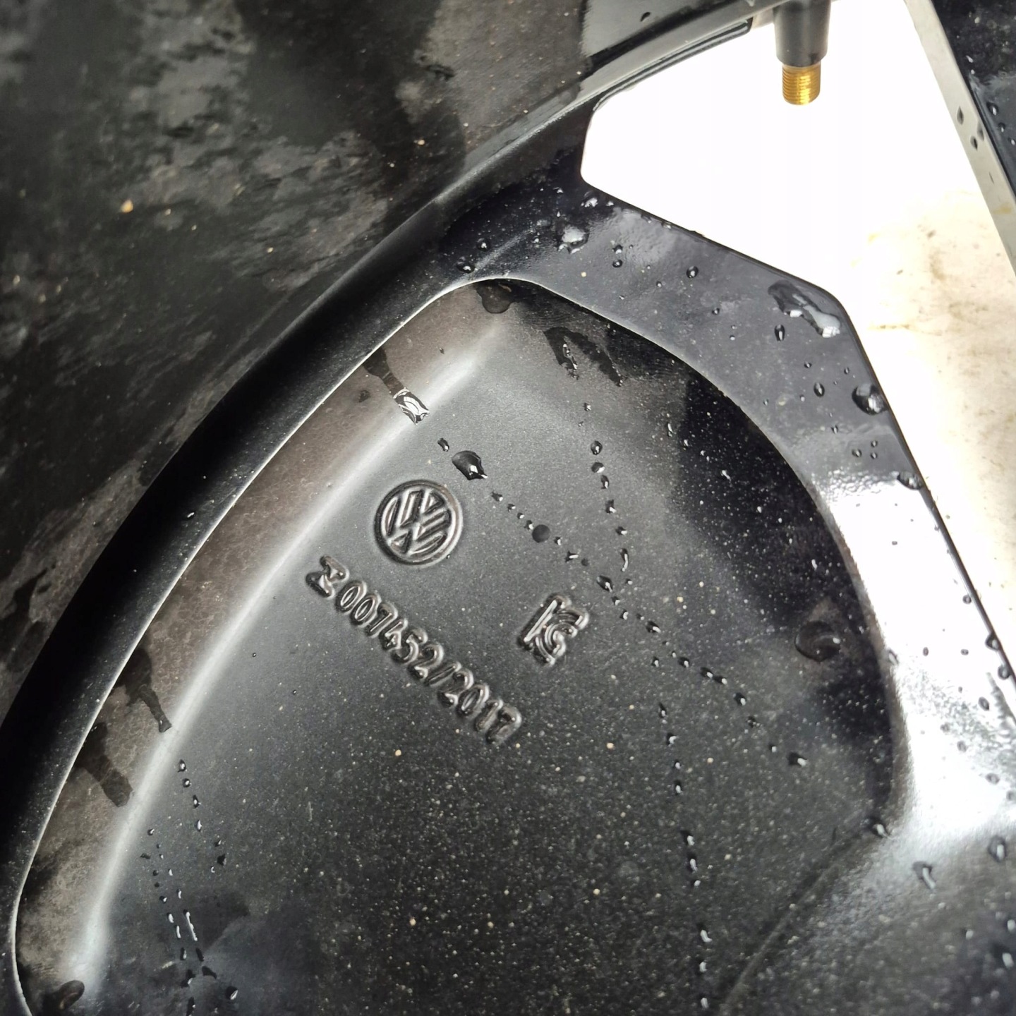 VW 10A601025T 8J-NX20H2 ET47 20" disk hliníkový