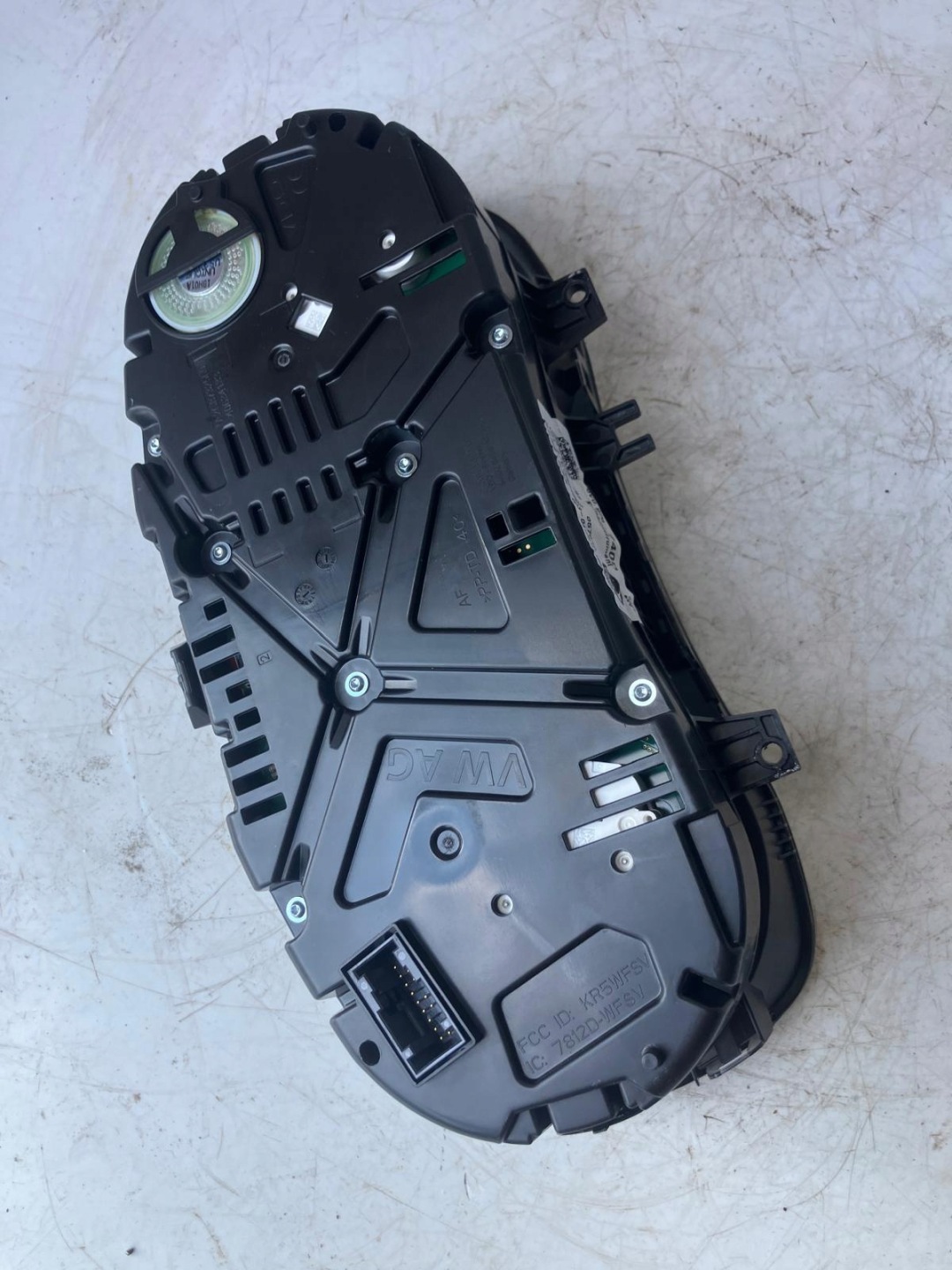 dials dials SKODA FABIA III 1.0 TSI 6V0920740D