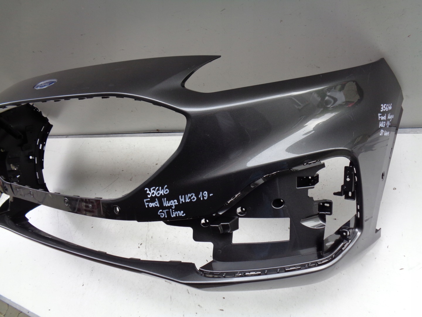 Frontstoßstange FORD KUGA MK3 19- ST-LINE NR 35646