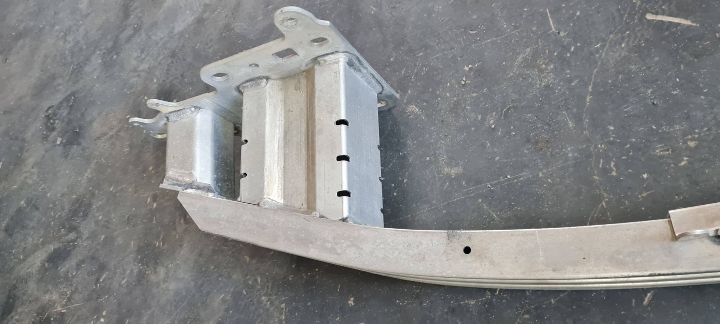 Chrysler Pacifica 2022 bumper support front front POPRZECZKA 68227661AB