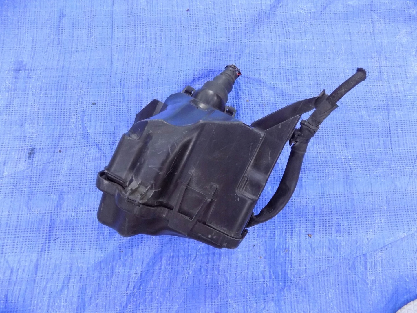 Kasten der Sicherungen CITROEN DS3 1,6VTI